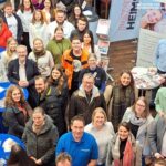 Aussteller und Besucher der Jobmesse in Peine