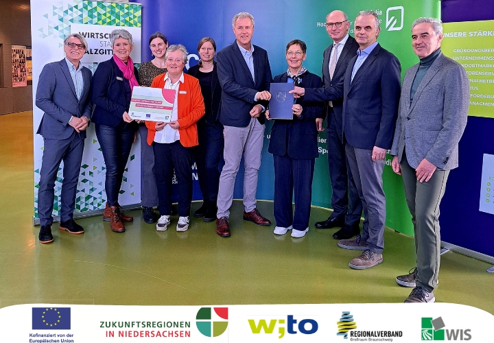 Förderbescheidübergabe an der Ostfalia in Salzgitter